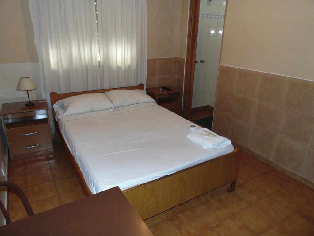 Hotel Plaza Garay Буэнос-Айрес Номер фото