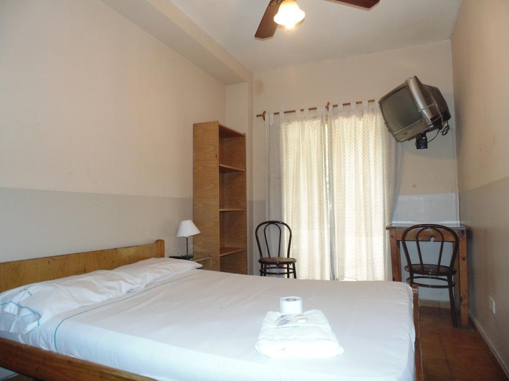 Hotel Plaza Garay Буэнос-Айрес Номер фото